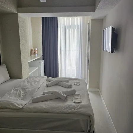 Tac Pansiyon מלון